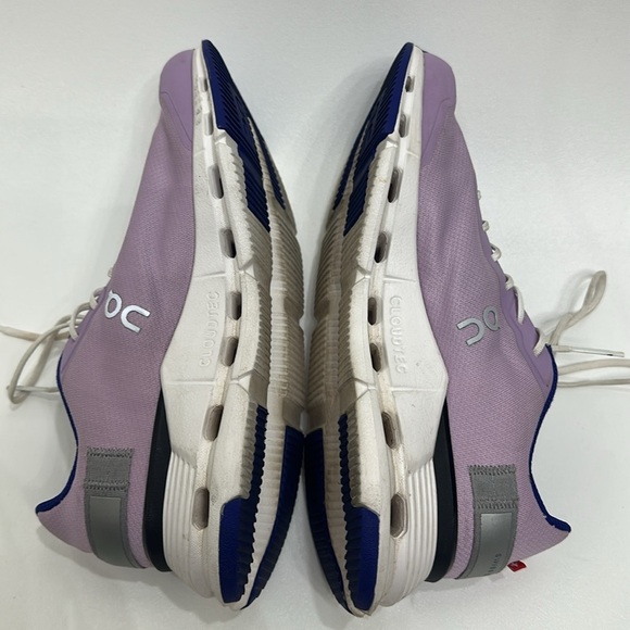 On  Running Cloudtec Purple and White Running Shoes size 7 - Picture 8 of 13